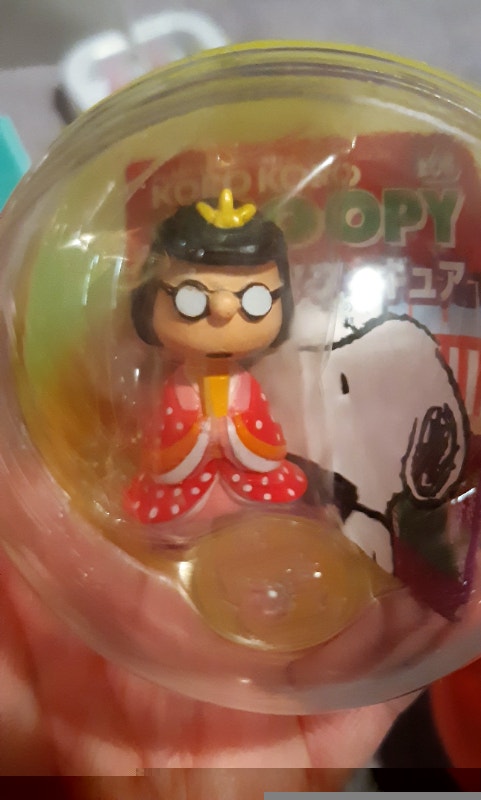 Brand New Peanuts Characters Time Toy Capsules - photo 3