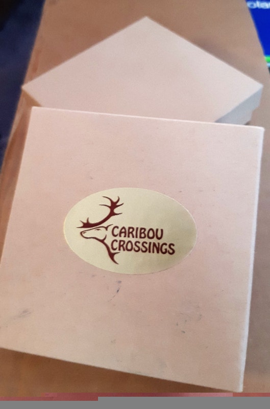 Brand New Necklace in box - photo 5