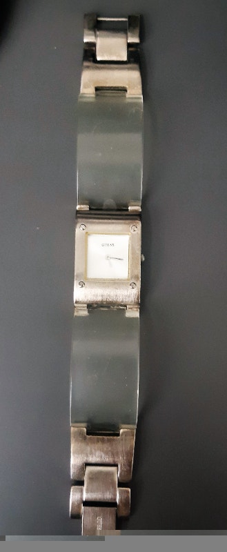 Guess Ladies Bracelet Watch - photo 3