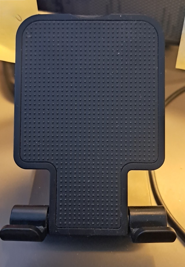 Brand New Mobile Stand - photo 3