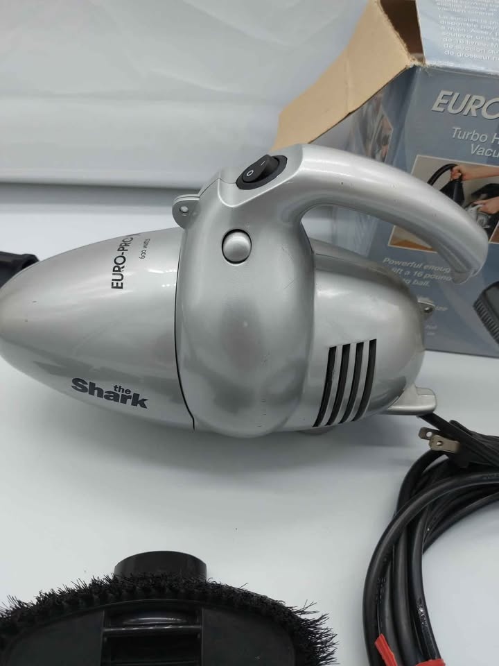 Shark Euro Pro X Vacuum Cleaner - photo 2