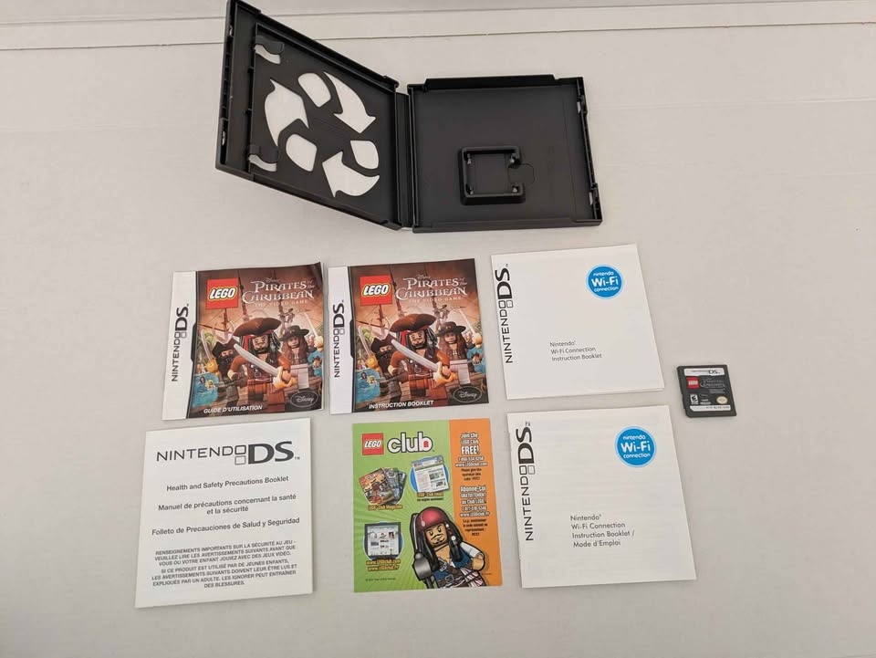 Lego Disney Pirates of the Caribbean The Video Game Nintendo DS - photo 2