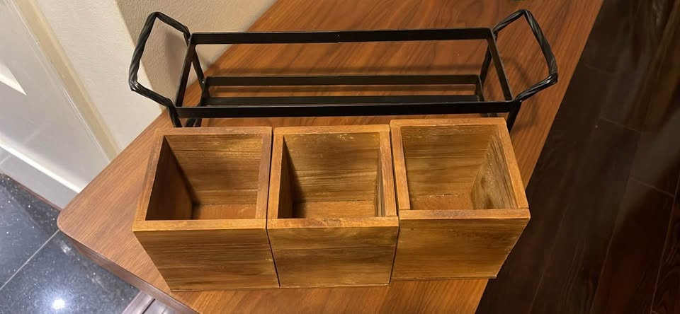 Rustic Wooden Caddy with 3 Boxes & Metal Stand - photo 3