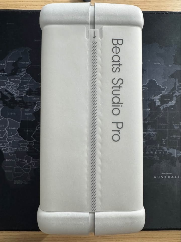 Beats Studio Pro | Brand New Sealed in Box - photo 2