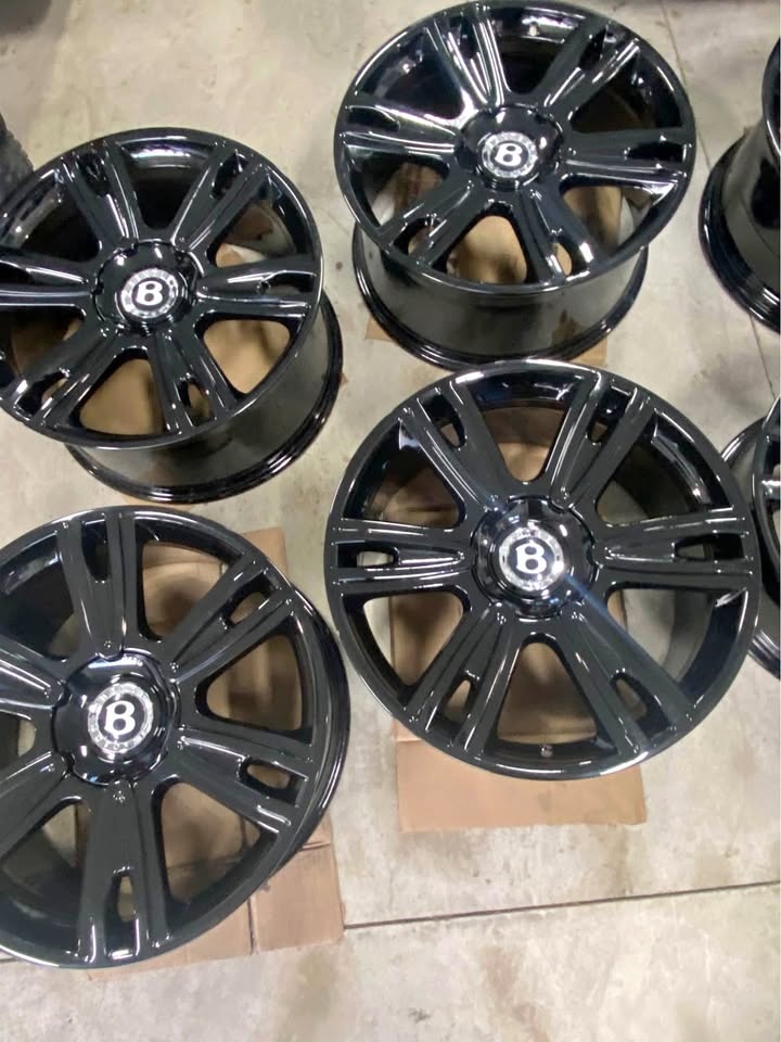 21” BENTLEY WHEELS
