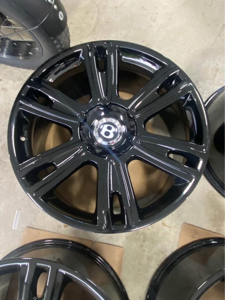 21” BENTLEY WHEELS - photo 4