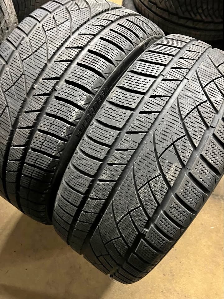 245/40/19 Evergreen Winter Tires - Pair