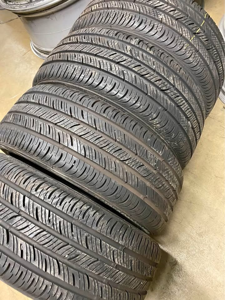 195/45/16 Continental Contiprocontact Tires