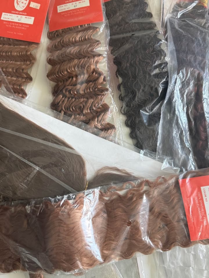 Huge Braiding Hair & Bead Bundle – $65 Take All! 💁🏾‍♀️✨ - photo 2