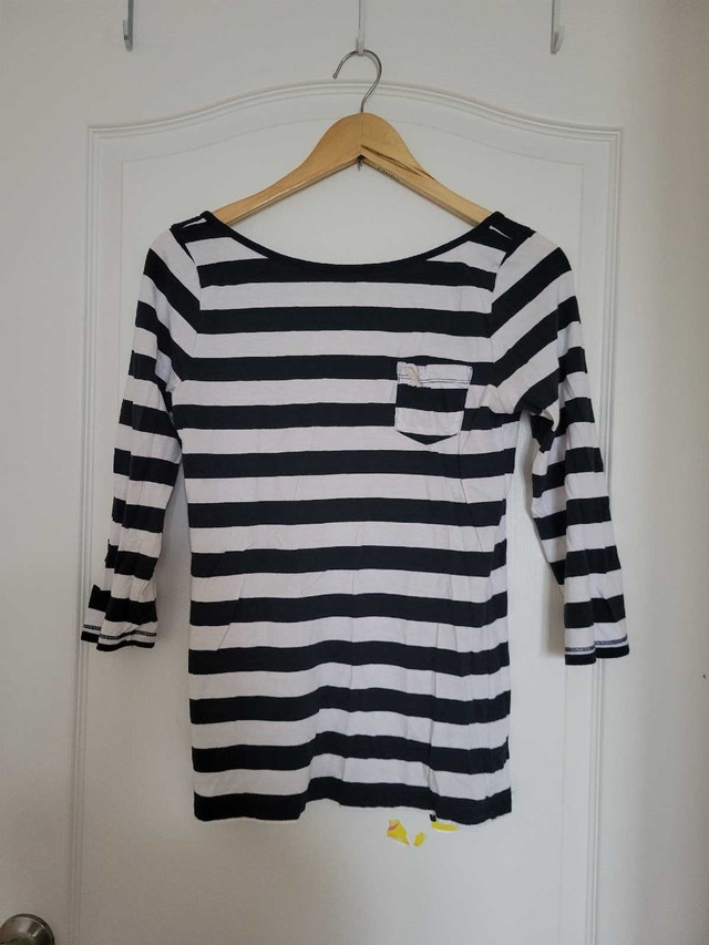 Abercrombie & Fitch Striped Shirt - Medium