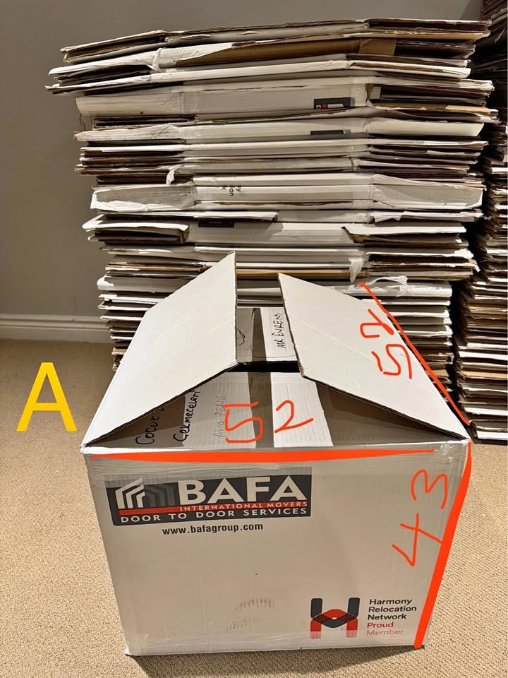 Premium Heavy-Duty Moving Boxes - Clean & Strong
