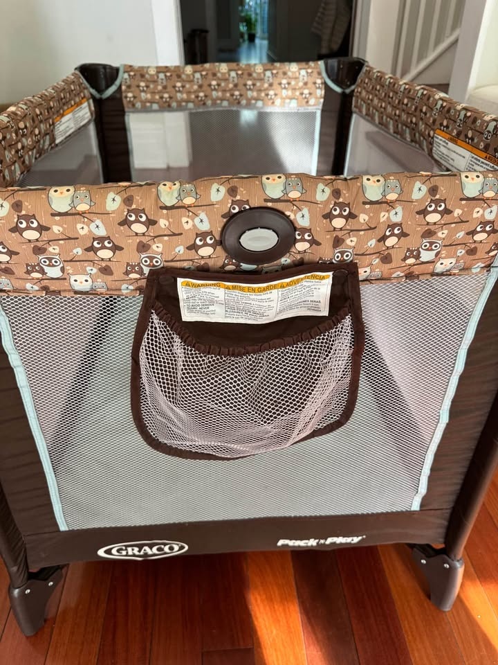 Graco Pack 'n Play Playpen – Gently Used - photo 2