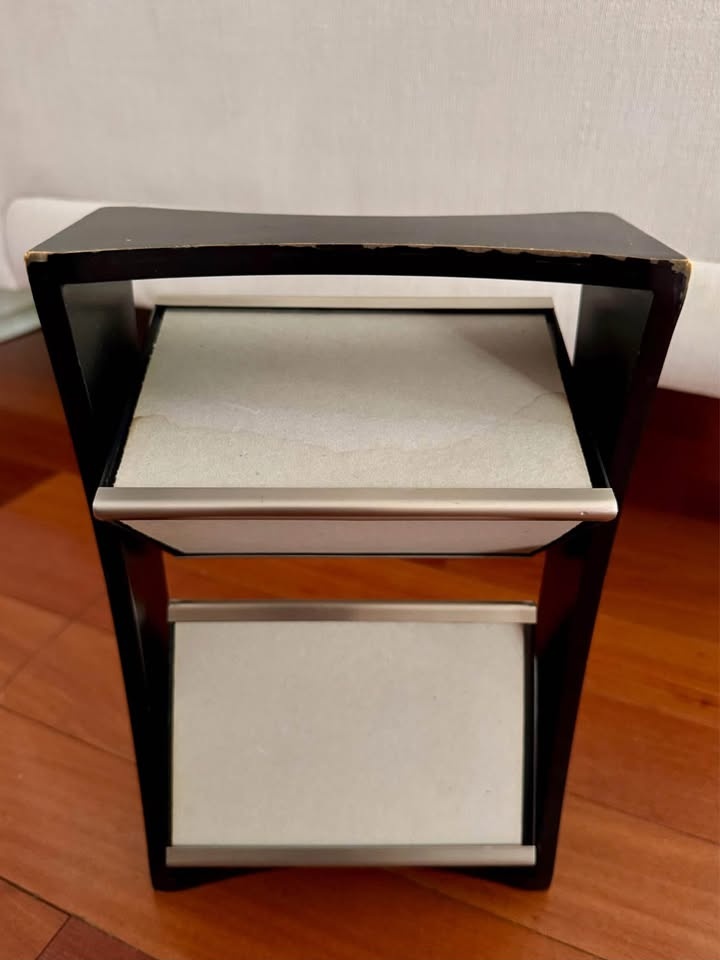 Mahogany Wood Rotating Ferris Wheel Picture Frame — Holds 6 Phot - photo 5