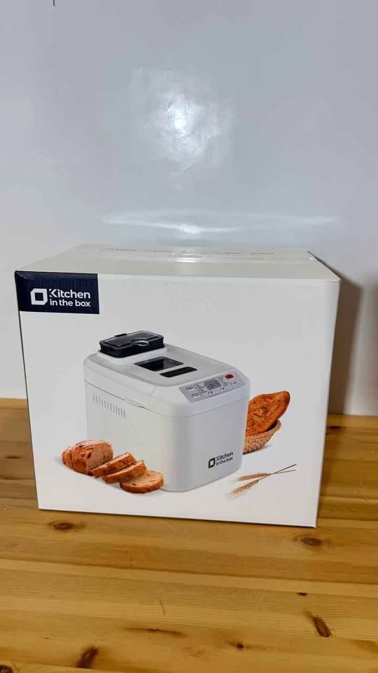 Bread Maker Machine 2LB 12-in-1 Digital White, New - photo 3