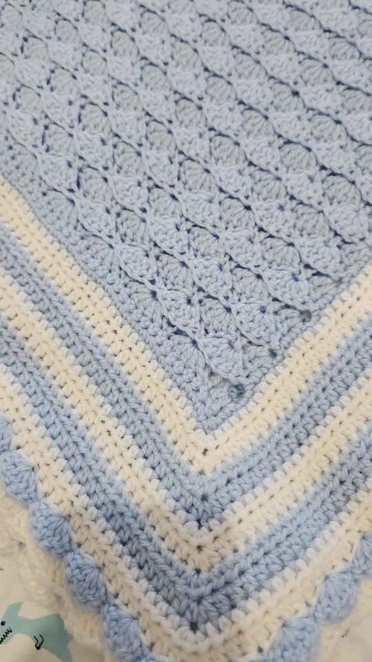 2 piece Baby set in Blue. Blanket and swaddle Sheet - photo 2