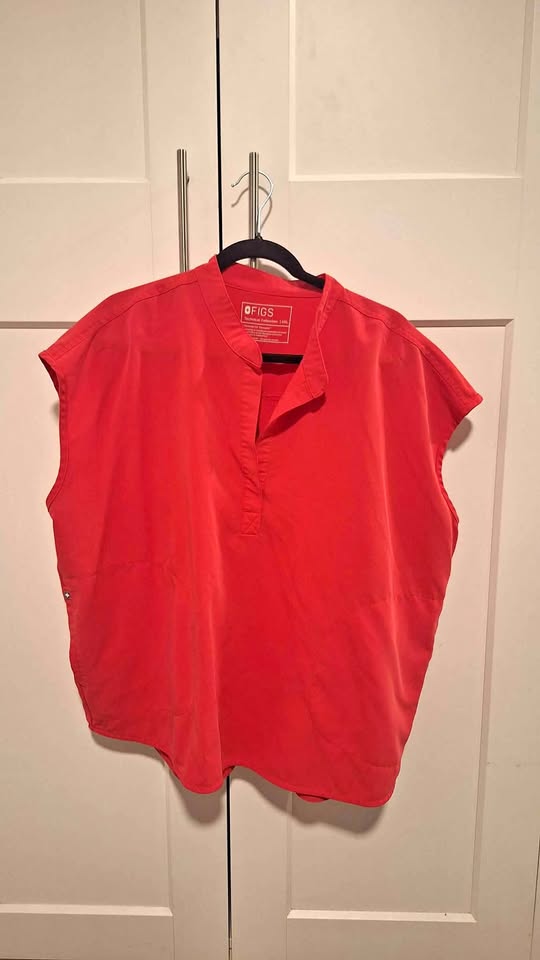 FIGS Raspberry Sorbet Set & Vivid Red Rafaela Top for sale