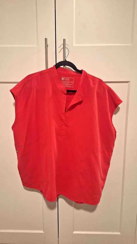 FIGS Raspberry Sorbet Set & Vivid Red Rafaela Top for sale