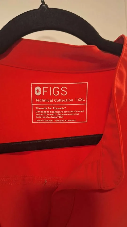 FIGS Raspberry Sorbet Set & Vivid Red Rafaela Top for sale image indicator(2)