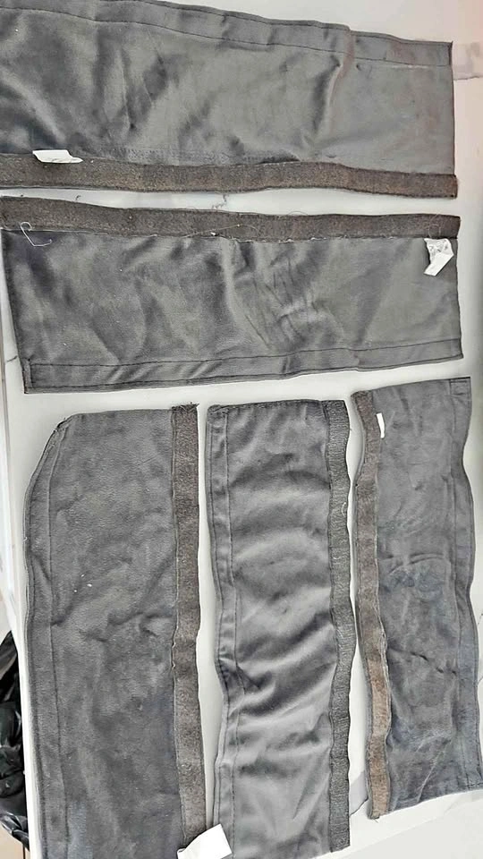 5 velvet Appliance door handle covers. Bundle price $5.00