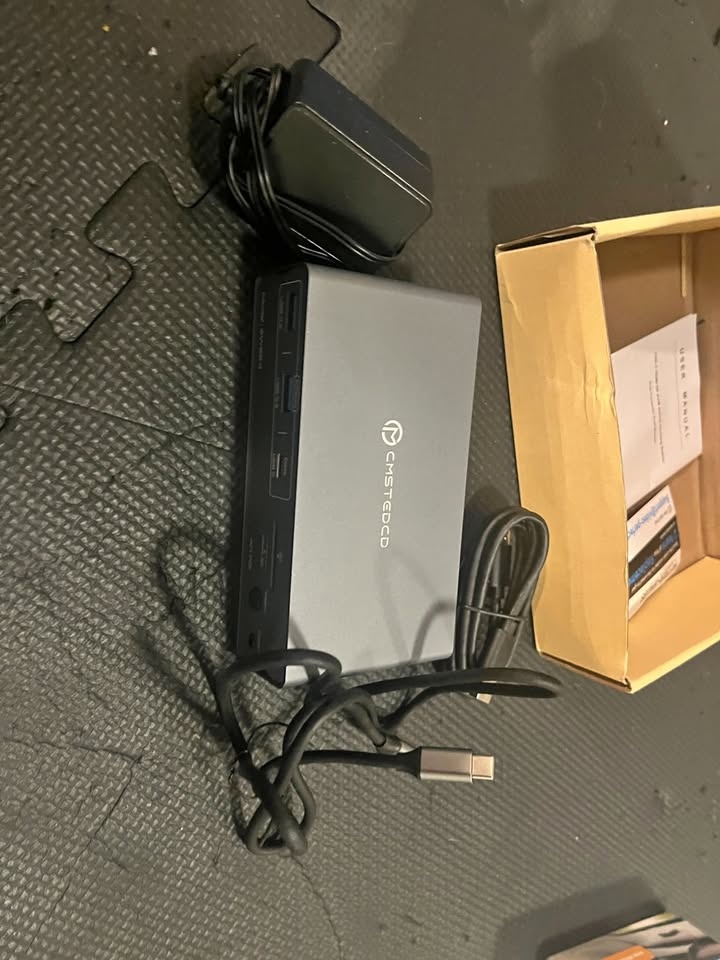 MSTechDD SW523 Dual-PC KVM Docking Station
