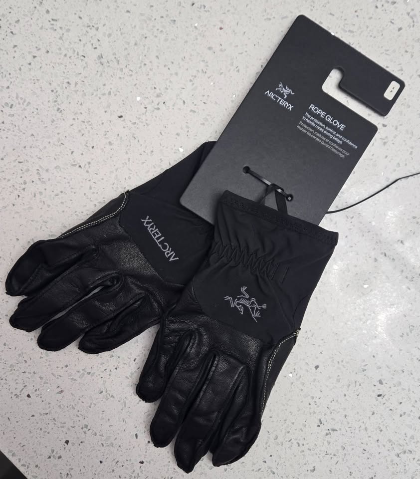 Brand New Arc’teryx Rope Gloves – Unisex Small – NWT - photo 3