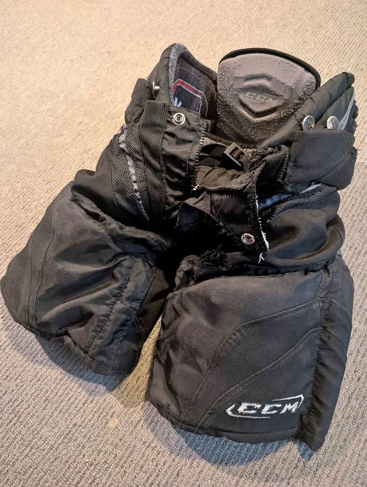 CCM Hockey Pants Junior Jr Medium