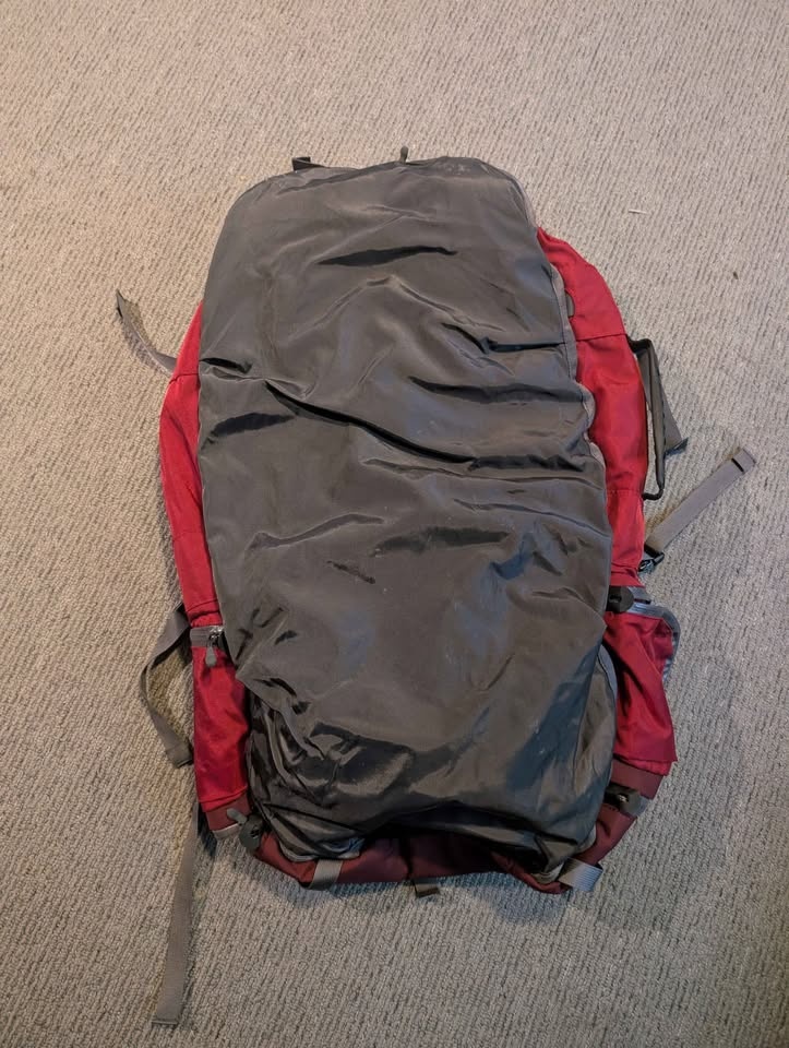 MEC Pangea 60 Backpack with Day Bag - Red - photo 5