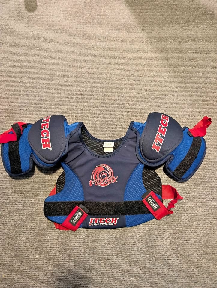 Itech Shoulder Pads Hockey Inline