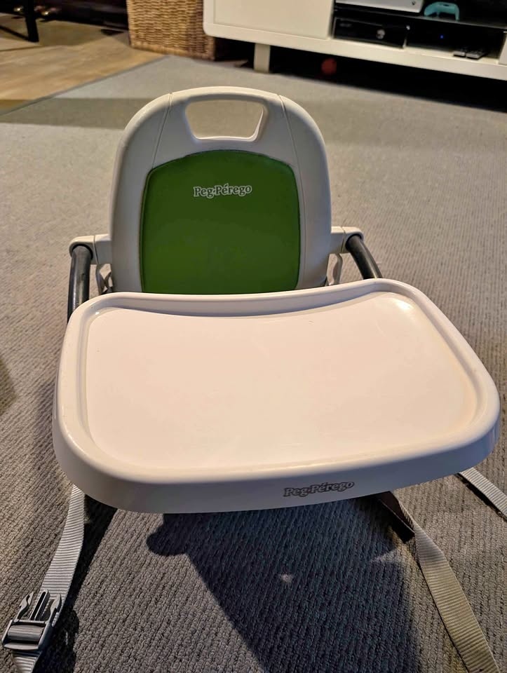 Peg Perego folding booster chair