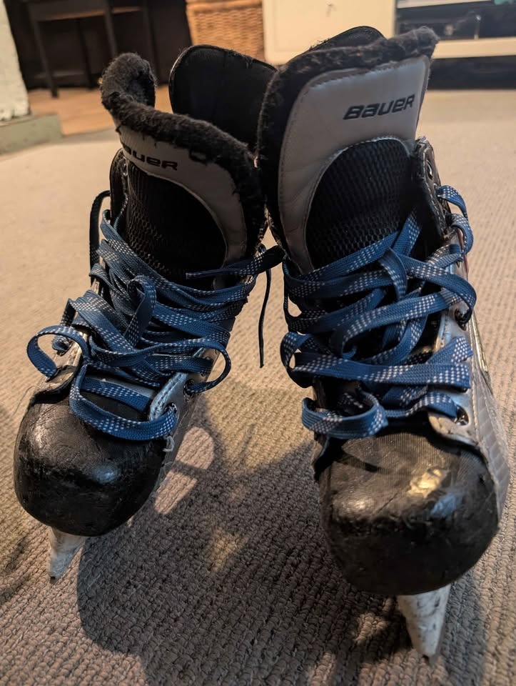 Bauer Vapor Skates - Size 3.5 - photo 2