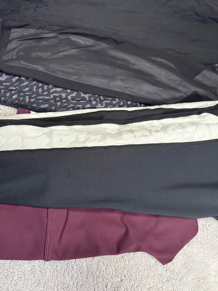 Lululemon & Zyia Activewear - Women's Size 6-8 - photo 3