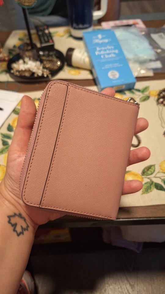 Mauve Kate Spade Mauve Wallet with key clip - photo 3