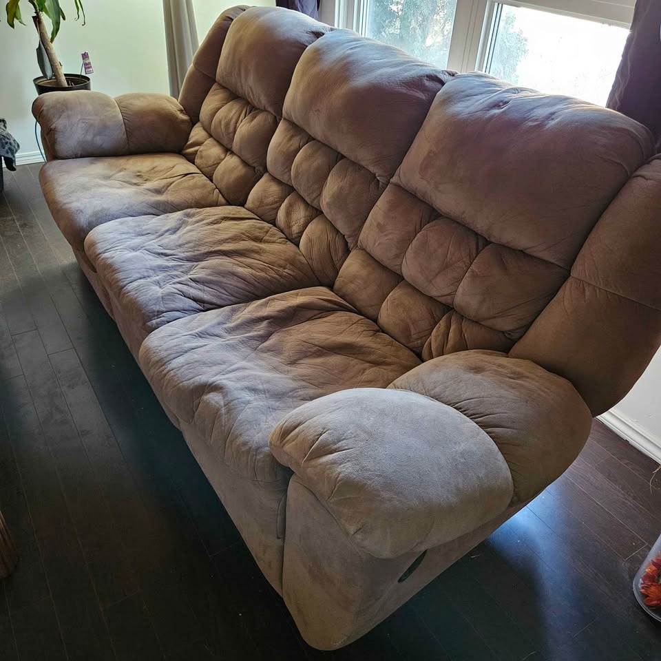 Reclining Sofa - Brown Microfiber - photo 3