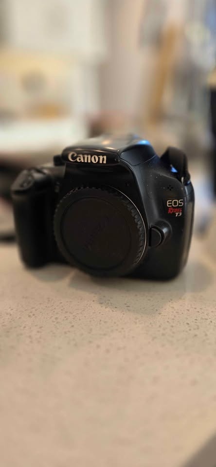 Canon EOS 70D + Rebel T3 DSLR Camera Bundle - photo 3