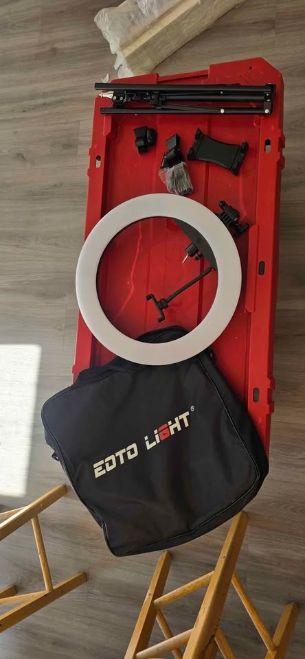 18 inch LED Ring Light with Tripod Stand - photo 2