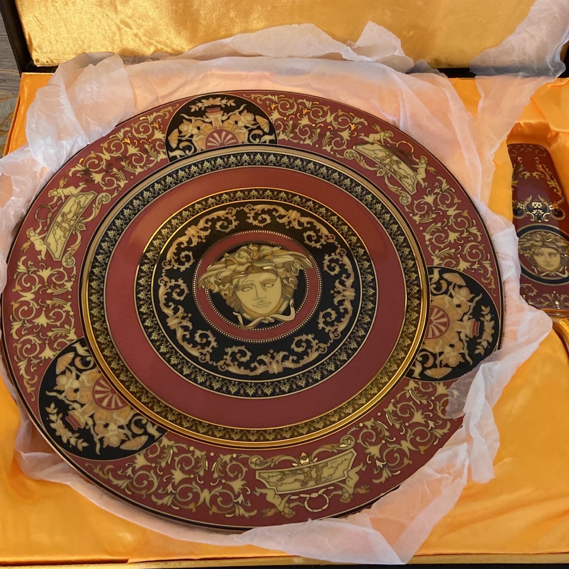 Versace Plate - photo 4