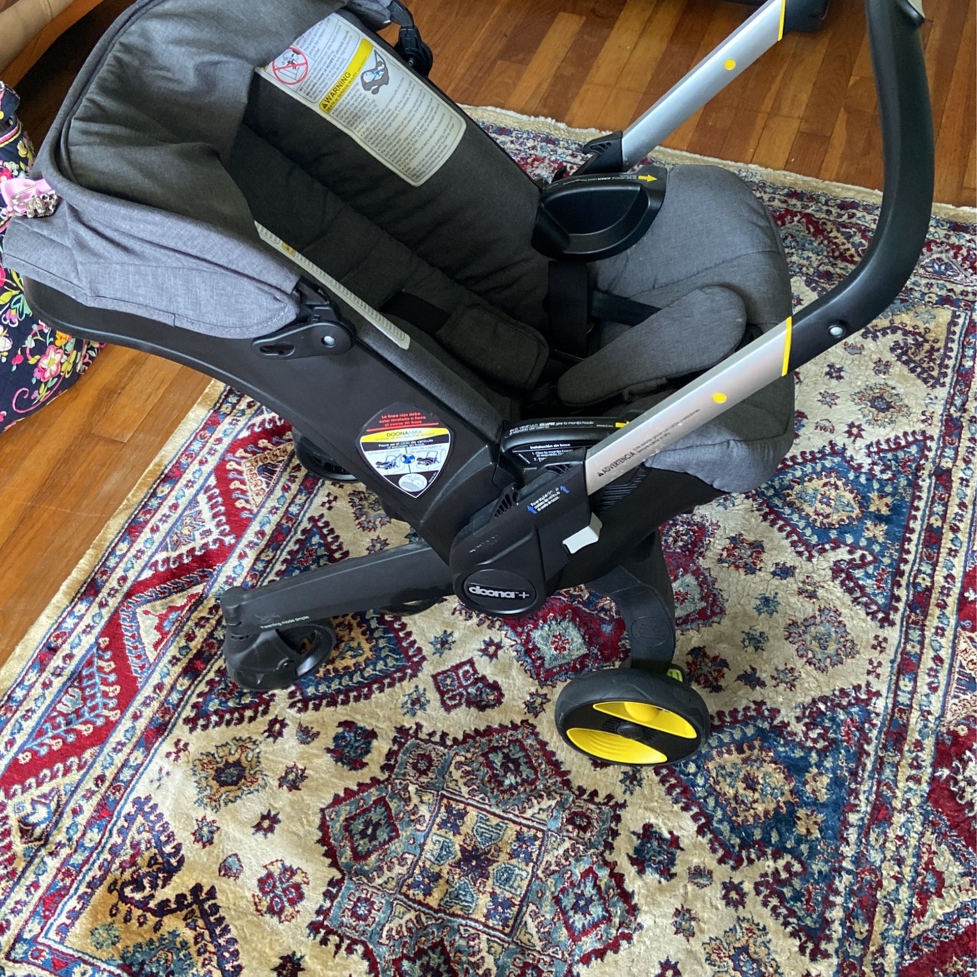 Doona Infant Car Seat & Bassinet Stroller - photo 2