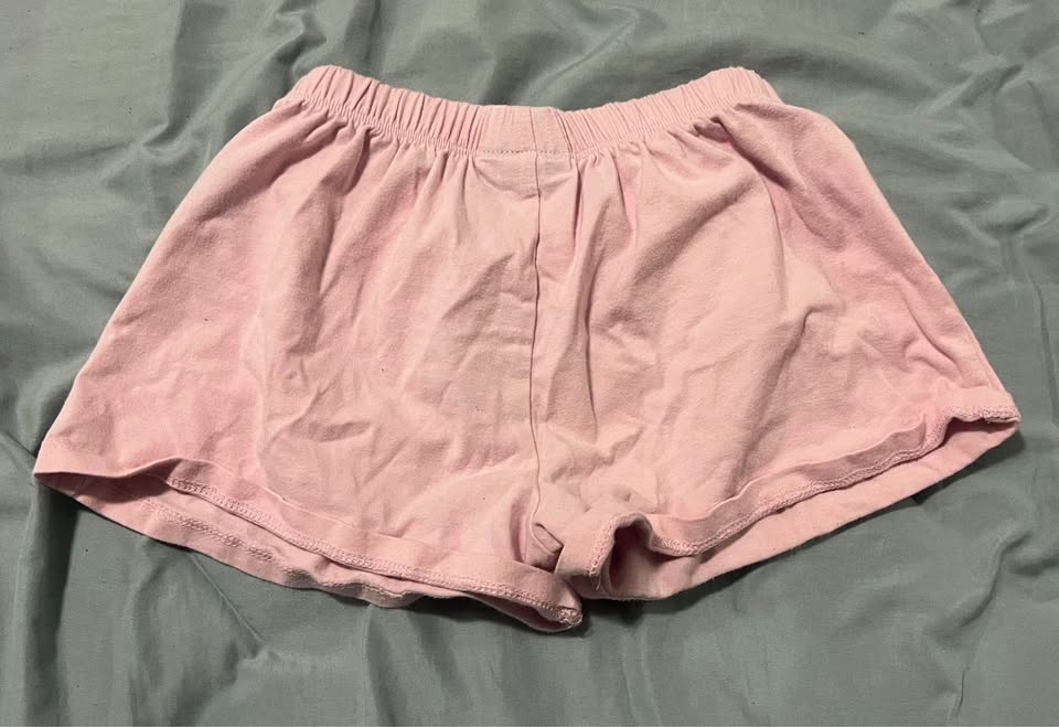 Girl's Shorts - photo 2