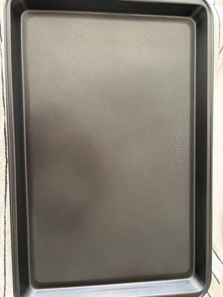 Glass Oven Dishes & Baking Sheets – Like New - photo 5