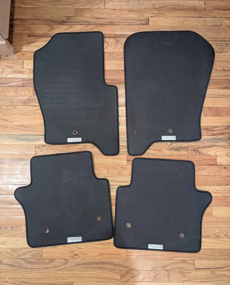 Land Rover Sport 2014 Floor Mats - photo 2