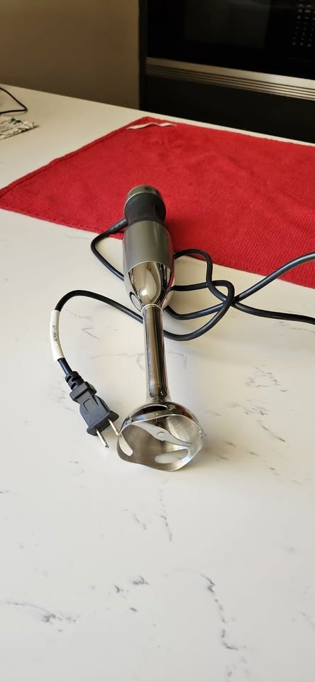 KitchenAid Immersion Hand Blender KHB 1231CU