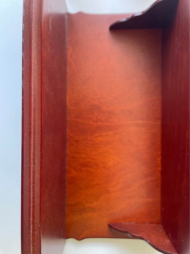 Set of two beautifully crafted vintage wooden shelves - photo 5