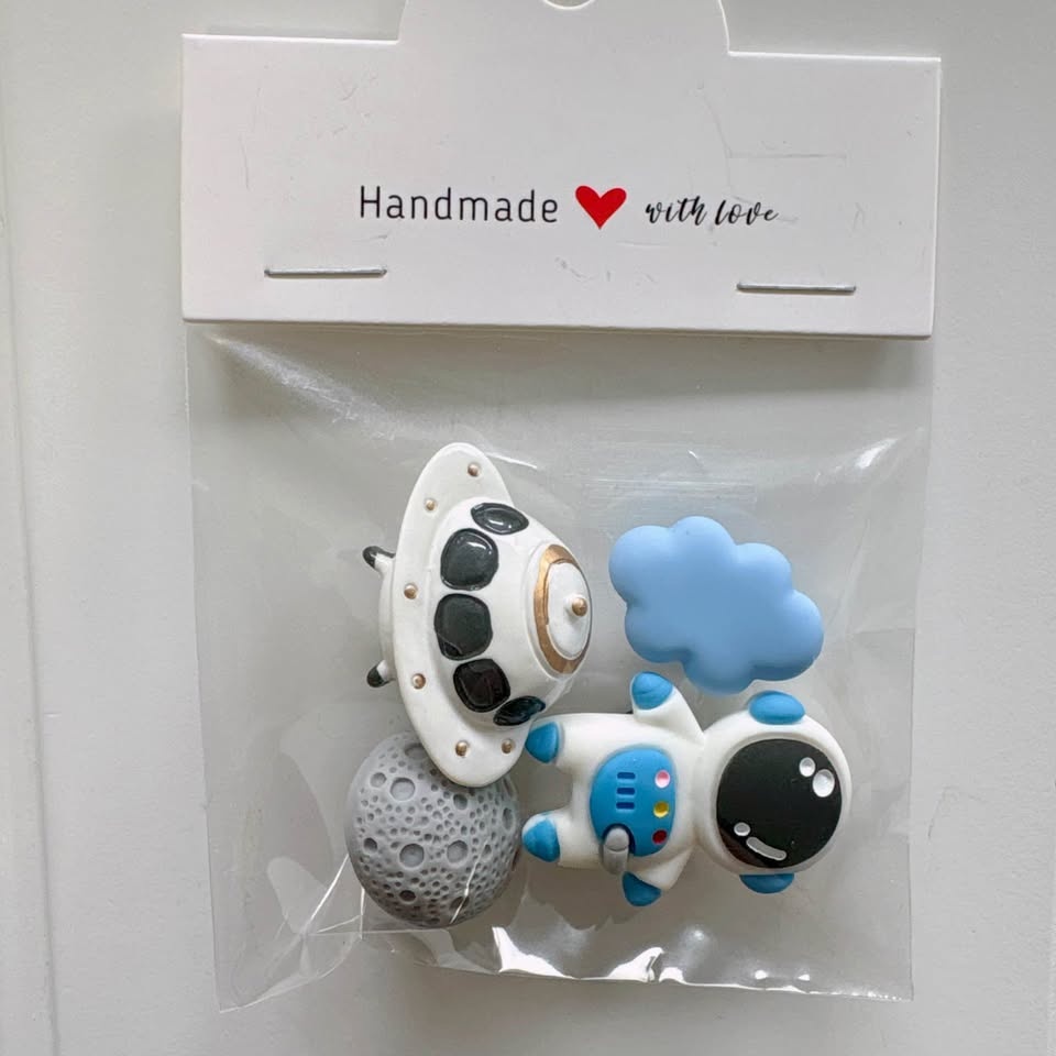 New 3D Space Theme Jibbitz, Croc Charms, Shoe Pins - photo 4