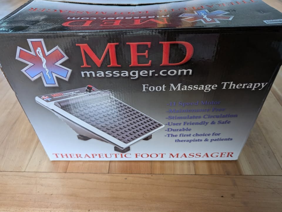 Moving Sale - Med Massager Foot Massager Plus w/ Lifetime Warran - photo 2