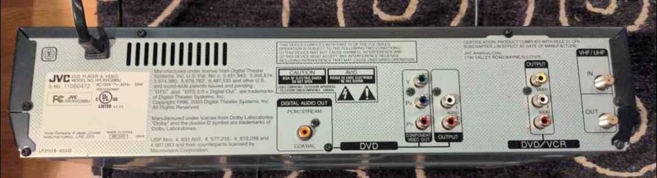 JVC VHS/VCR & DVD COMBO PLAYER - photo 2