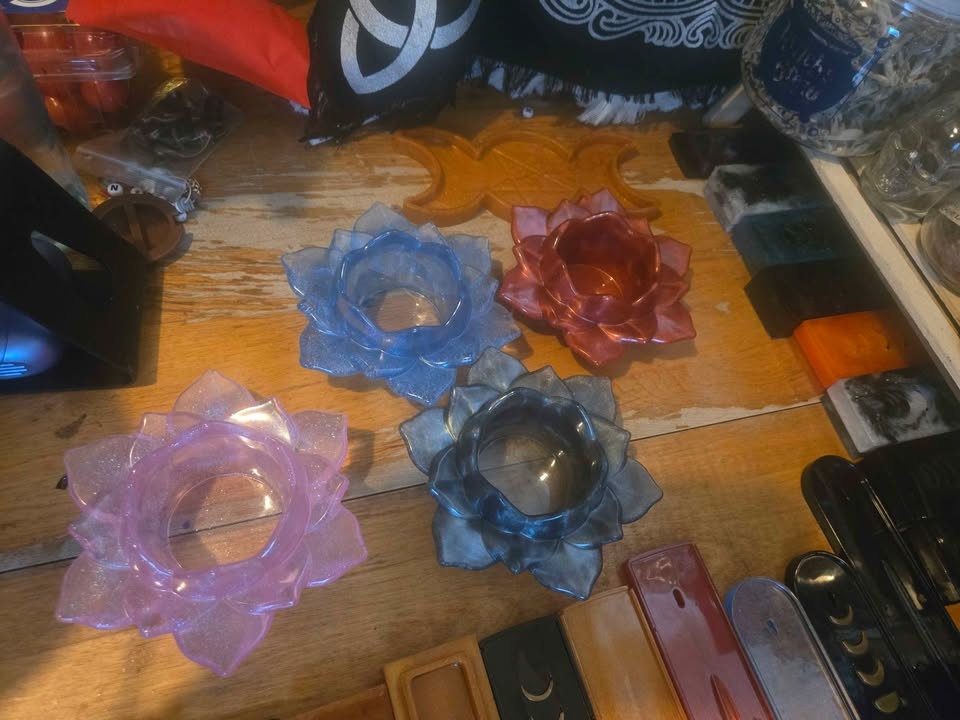 Handmade Resin Candle Holders, Incense Boxes & Holders - photo 2