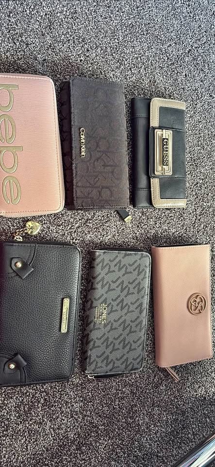 6 Wallets: BB, Gas, Calvin Klein, Jones, Jessica Simpson
