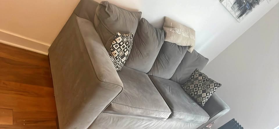 Convertible Sofa Bed free to pick up in Williamsburg