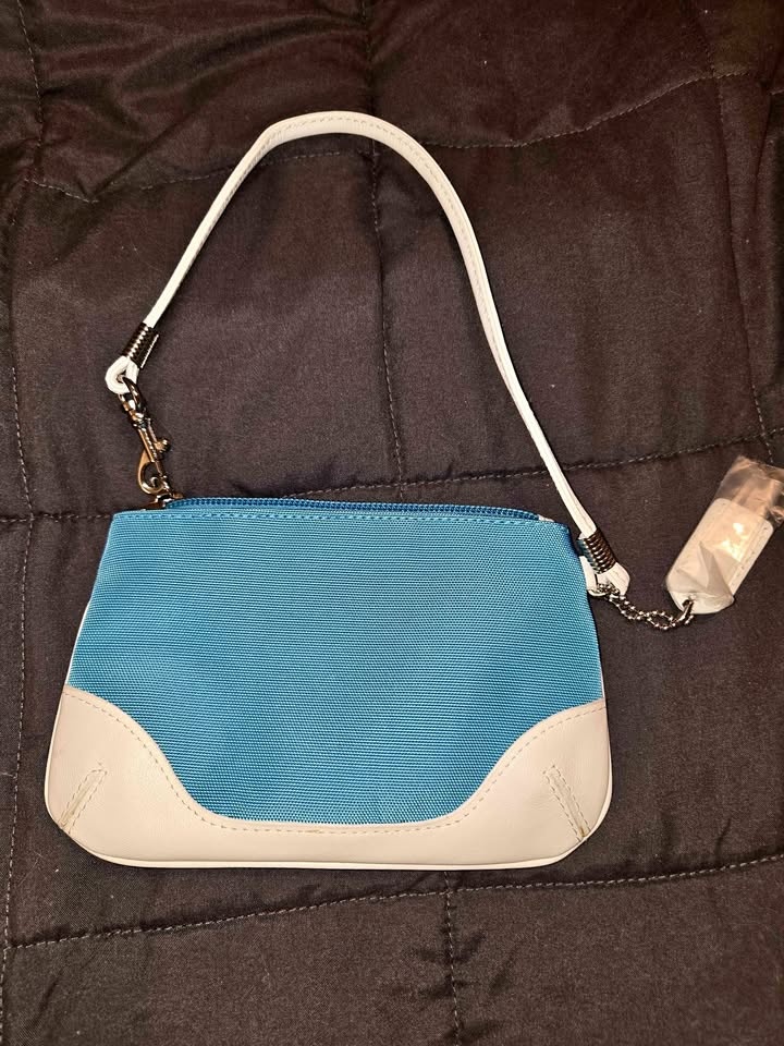 New vintage Danier wristlet