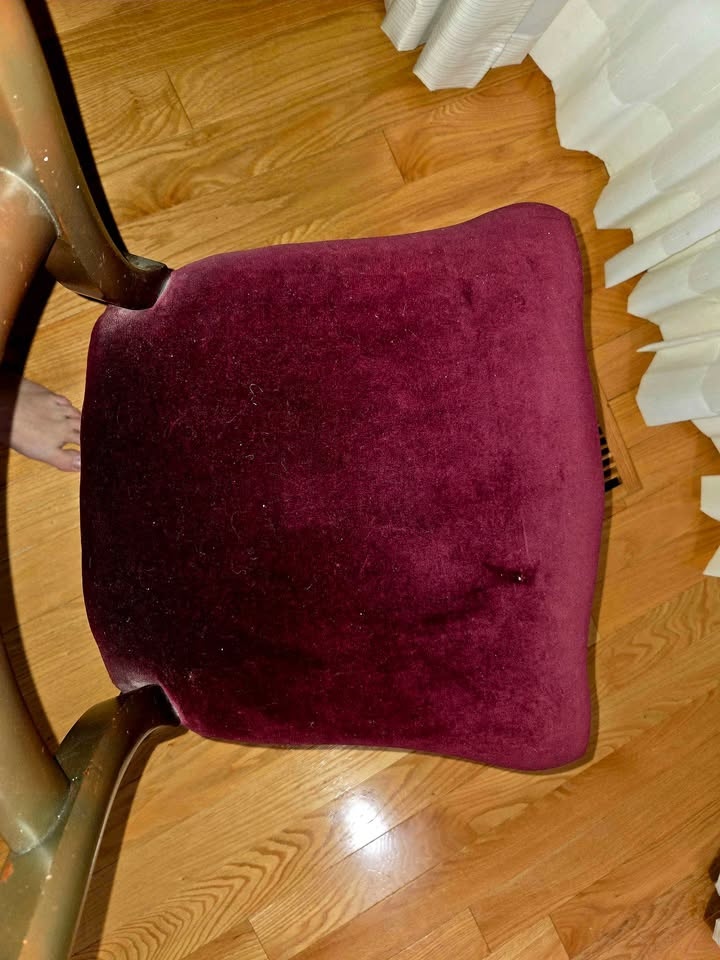 Victorian Rococo Revival Balloon Back Chair - photo 2